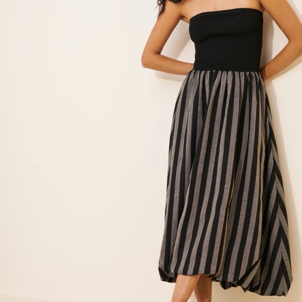 Moon River Black and Gray Knit Dress